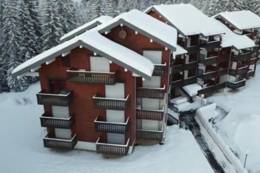 Apartment Au Pied Des Pistes Avec Vue Sur La Montagne *