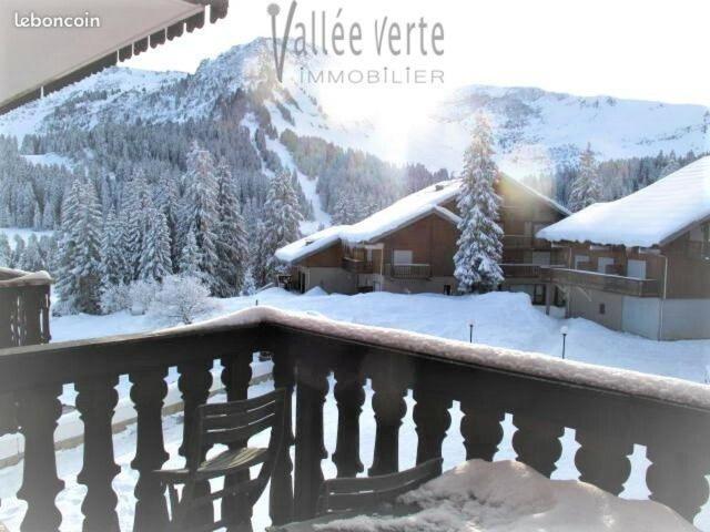 Au Pied Des Pistes Avec Vue Sur La Montagne Apartment